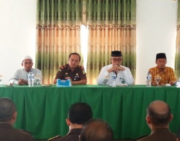 Kejari Gelar Acara Siraman Rohani