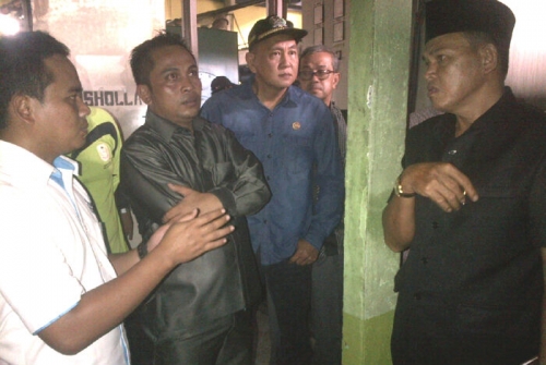 Datangi PLN, Dedi Putra Minta Listrik Dinormalkan