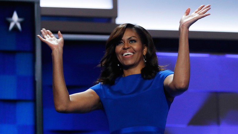 Berkampanye untuk Hillary, Michelle Obama Bujuk Mahasiswa AS Ikut Pilpres
