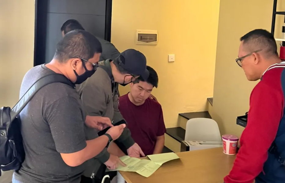 Satgas SIRI bersama Tim Intelijen Kejati Bali Ringkus Buron LD  Pidana Korupsi Gagal Bayar  SNP Finance pada Bank Jambi