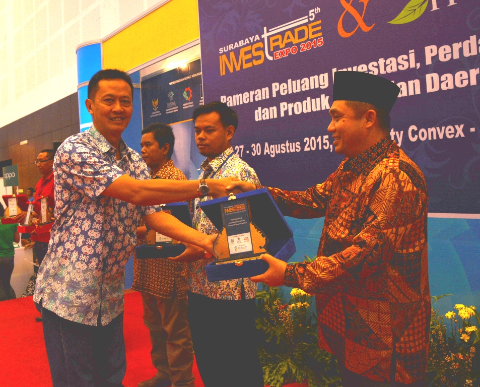 Stand Bengkalis Terbaik I Surabaya Investrade Expo 2015 
