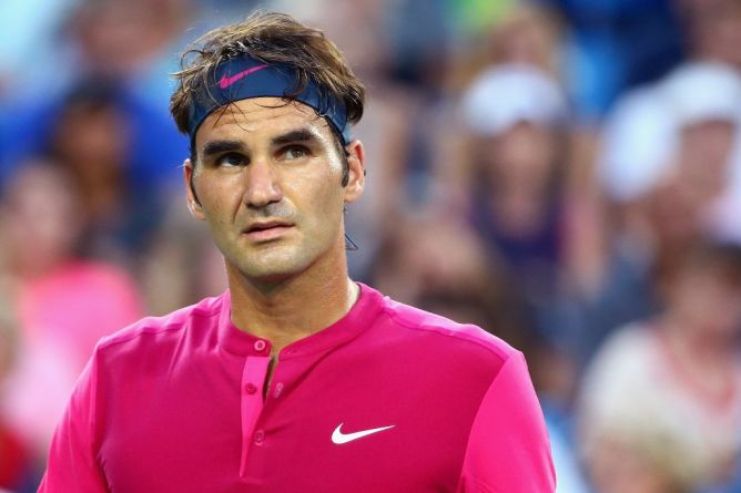 Sempat Canggung, Federer Menang Atas Roberto Bautista 