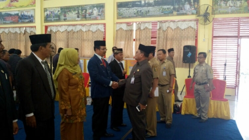 Lantik Delapan Kepsek, Muharman Tantang Guru Kembalikan Kejayaan Pendidikan Kuansing
