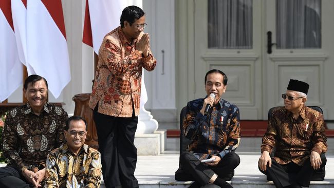 Sertijab dengan Mahfud, Wiranto Bersyukur Isu Penusukan Redup