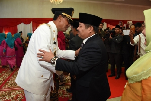 Hadiri Pelantikan Bupati dan Wabup Rohil, Amril Ajak Bersinergi 