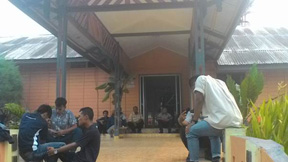 PT. Pertamina uep lirik didemo karang taruna se kecamatan lirik 