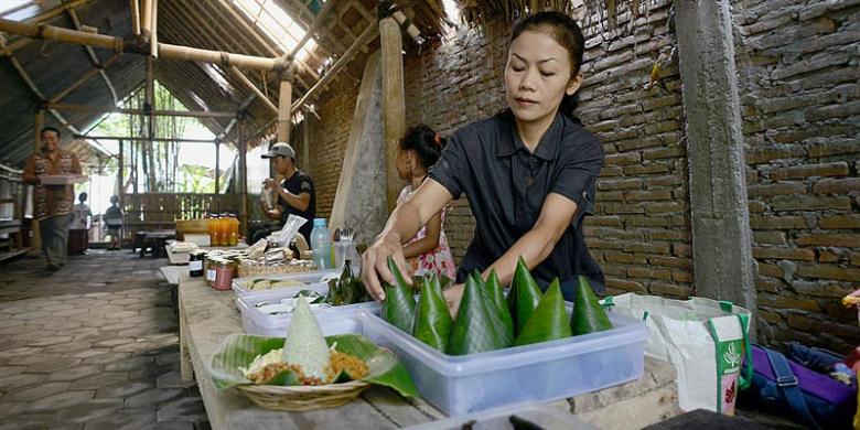 Begini Caranya Makan Enak di Perjalanan 