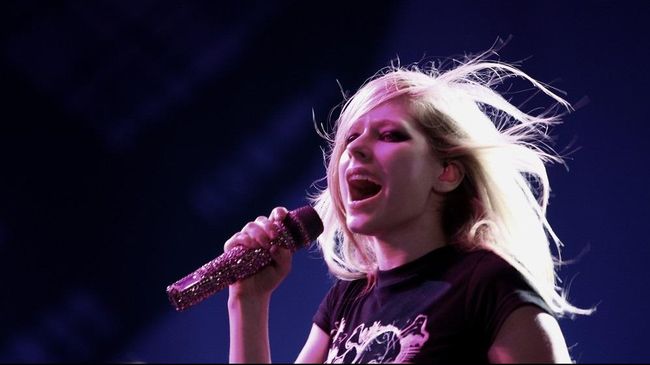 Avril Lavigne Kesal Nickleback Selalu Diejek 