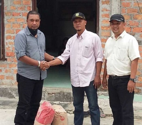 RAPP Bantu Material Sarana Ibadah Desa Sungai Kayu Ara