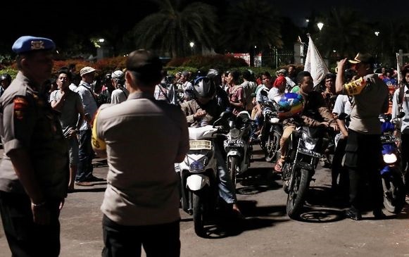 Kesaksian Istri Awak Mobil Tangki Penerobos Mobil Jokowi 