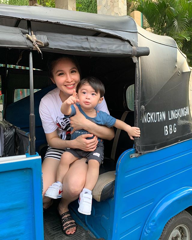 Sandra Dewi Senang Berburu Diskon