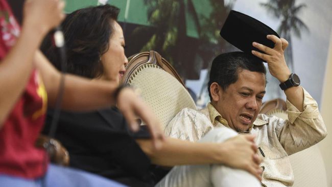 Fahri Hamzah Kritik Rencana Pembubaran HTI 