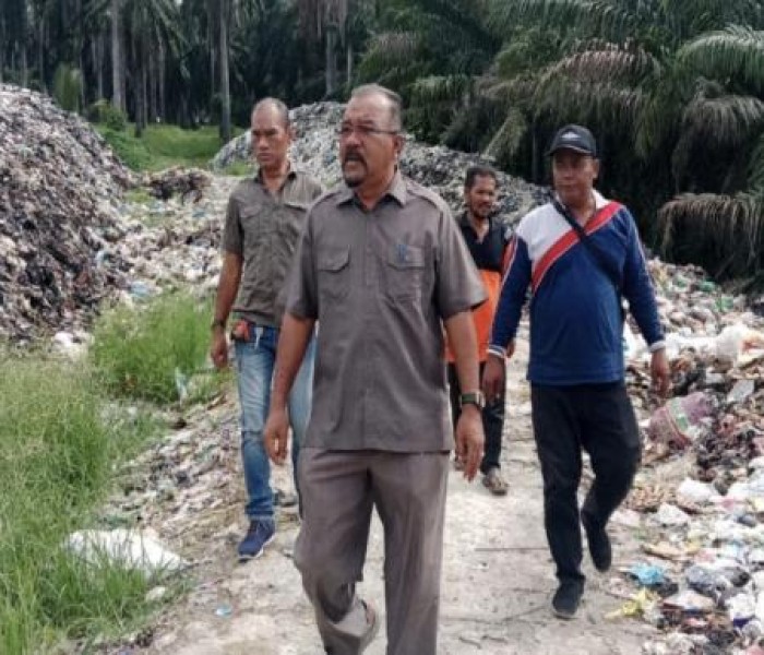 Penguatan Garda Terdepan Kebersihan: Kepala DLH Rokan Hilir Tinjau Kritis Pengelolaan Sampah di Jantung Kota Bagan Batu 