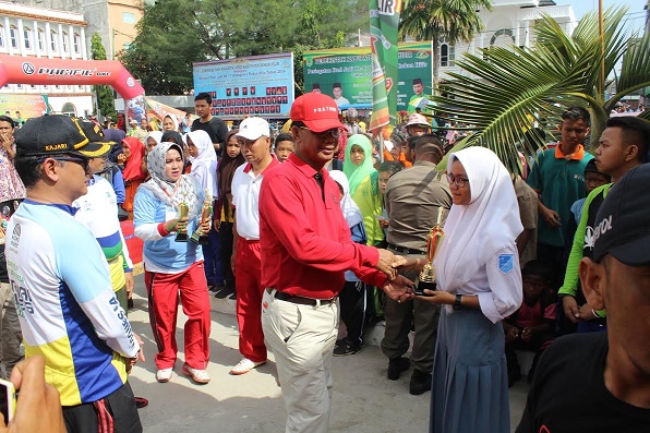 Sukses, Perlombaan HUT Rohil ke 17