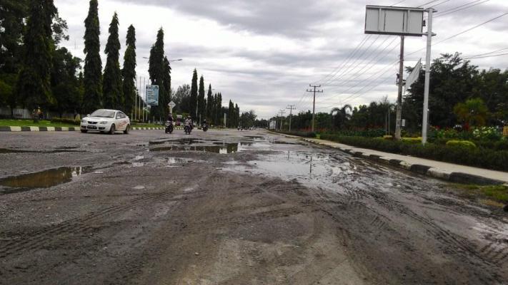 Tiga Pejabat PU Dumai Diperiksa Jaksa