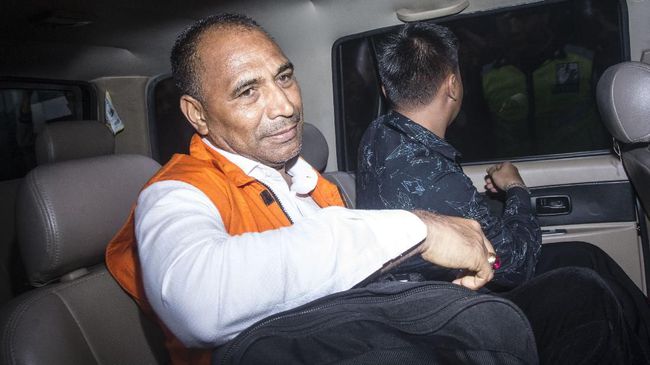 KPK Periksa Cagub NTT Terkait Suap Proyek 