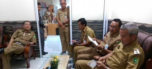 Meranti akan Pindahkan Pegawai Nakal ke Kecamatan dan Berhentikan Honorer 