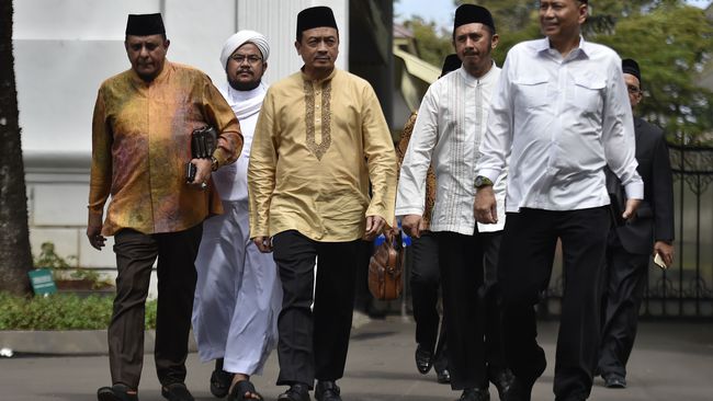 Jalan Berliku GNPF-MUI Temui Jokowi