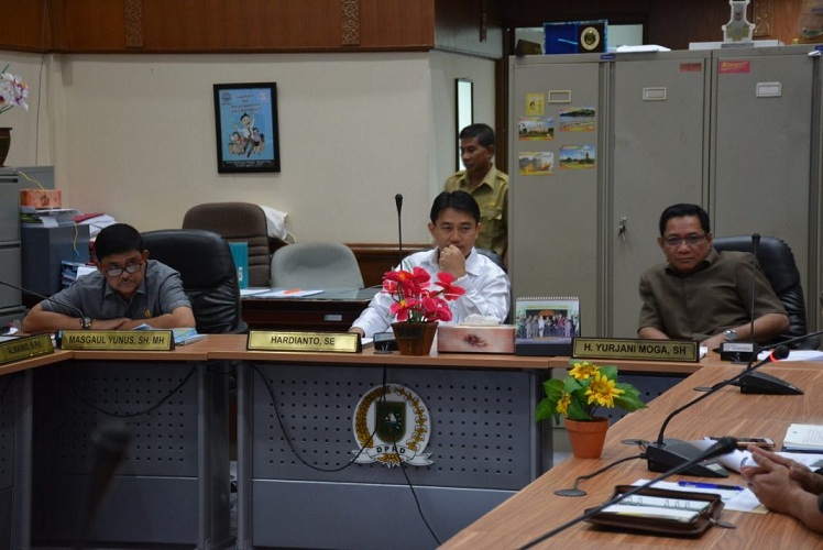 Komisi D Hearing Dengan PT. Chevron