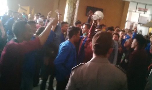 Walikota Dumai Tercengang Lihat Mahasiswa Kuasai Kursi Wakil Rakyat