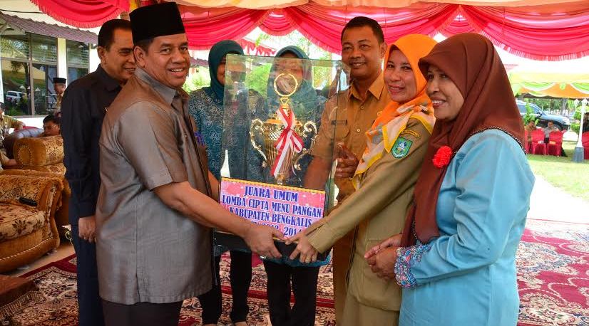 Bantan Boyong Piala Bertahan Lomba B2SA