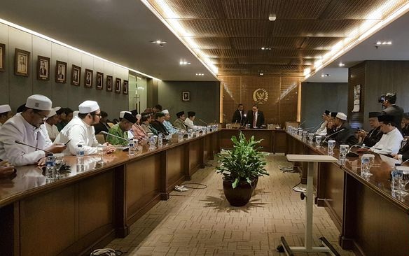 HTI Sebut Rezim Jokowi Anti-Islam