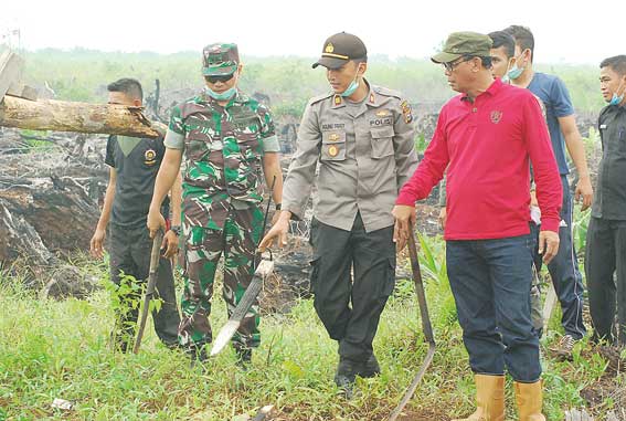 Pujut dan Tanahputih Terparah Karhutla