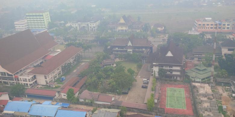 Mendikbud Minta Guru di Wilayah Kabut Asap Tak Khawatir soal Gaji