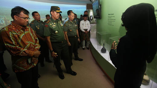Komandan Sesko TNI Bangga Indonesia Miliki Pabrik Kertas Terbesar