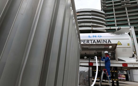 Pertamina Gandeng Perusahaan Italia Kembangkan BBM Ramah Alam 
