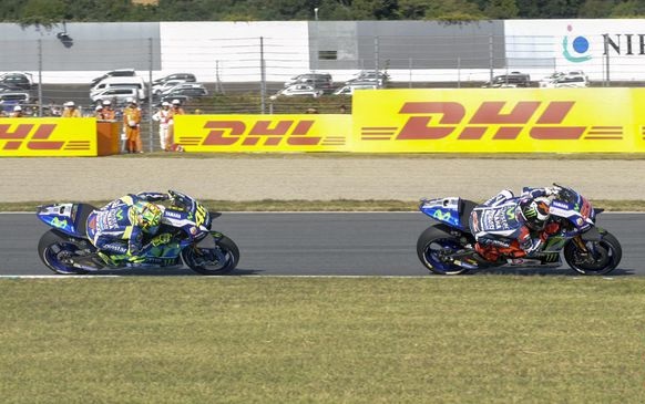 Duel Rossi-Lorenzo Jadi Andalan MotoGP di Akhir Musim 