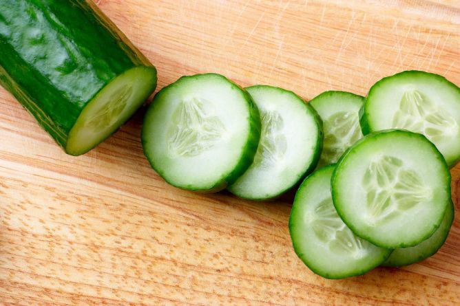 Penuhi Cairan Tubuh dengan Makanan Ini