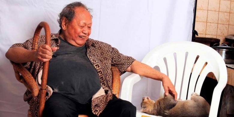 Kucing Jadi Bahan Obrolan Pak Raden hingga Berjam-jam
