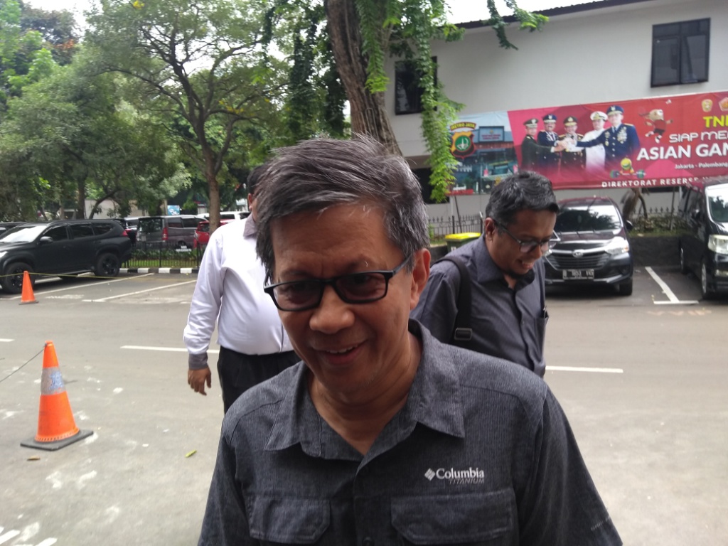 Popularitas Rocky Gerung Disebut Akibat Mutu Pendidikan Rendah