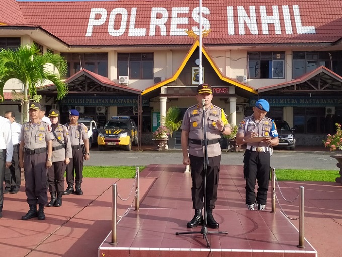 Pimpil Apel dan Pergeseran Pasukan