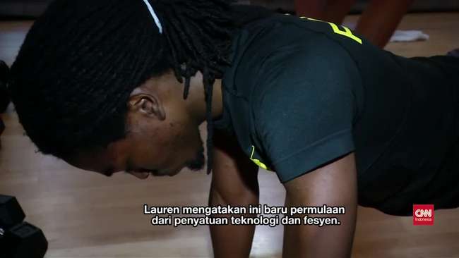 Baju Pintar Polo Bisa Lacak Kebugaran Pengguna