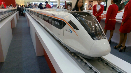 Ini Alasan Jokowi Bangun Kereta Cepat Jakarta-Bandung