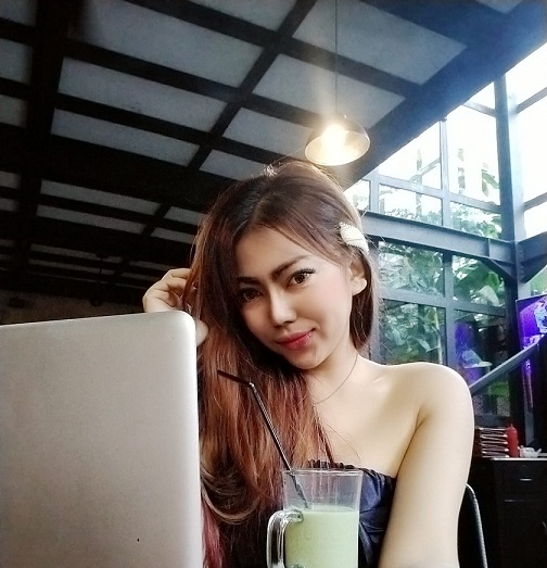 Setelah Vakum Tiga Bulan, Cherry Glint Dipercaya Sebagai Host Program Ekonomi dan Bisnis DTVi 