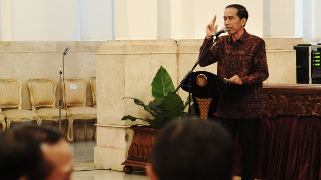 Rp220 T Dana Pemda Mengendap di Bank, Jokowi Kritik Kepala Daerah