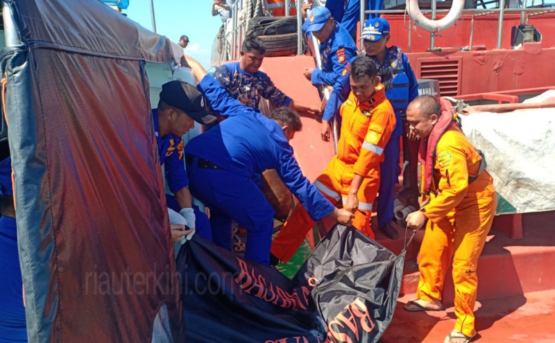 Speed Boat Pengangkut TKI Tenggelam di Rupat