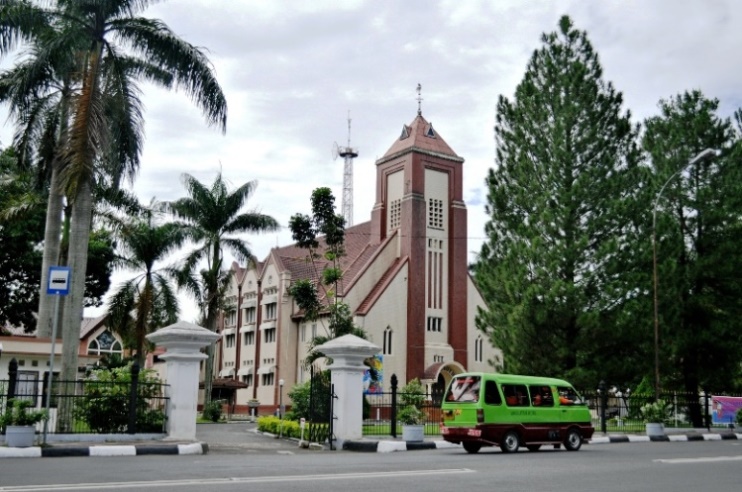 PENTAKOSTA