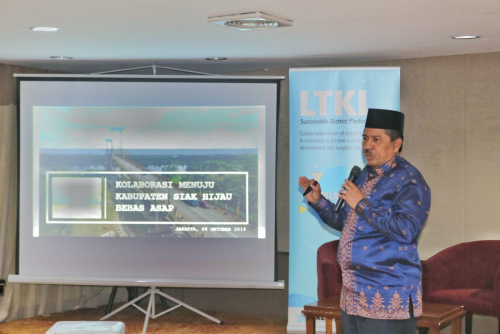 Bupati Alfedri Paparkan Strategi dan Kebijakan Siak Hijau di Forum Diskusi LKTL di Jakarta