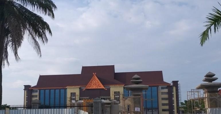 Gubernur Tak Tahu Kapan Gedung Mapolda Riau Diresmikan