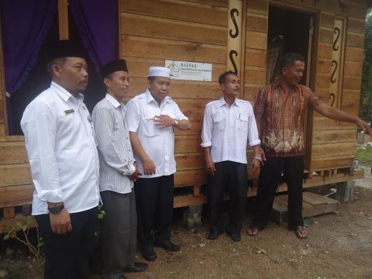 Korban Kebakaran di Kundur Terima Bantuan Rumah Dari Baznas Meranti