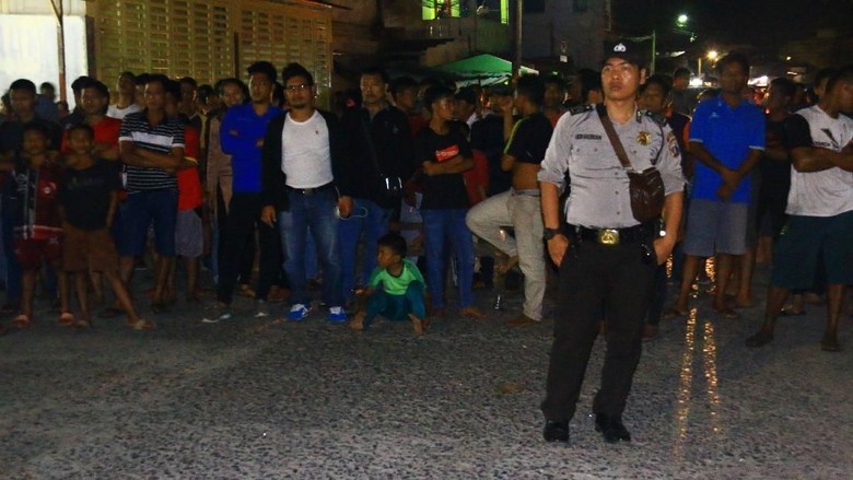Polisi Masih Sterilisasi Pasca Istri Terduga Teroris Meledakkan Diri 