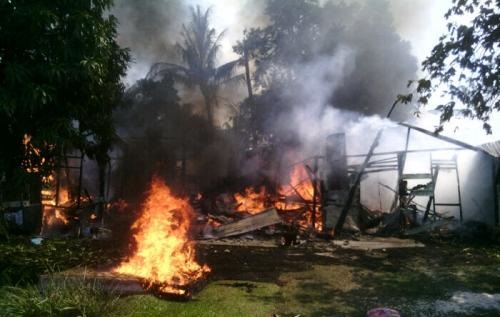 Polisi Pastikan Terbakarnya Tiga Unit Rumah Dinas TNI Jalan Soetomo Murni Akibat Korsleting Listrik 