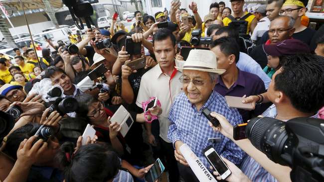 Lewat Blog, Mahathir Jelaskan Kehadirannya di Aksi Bersih 