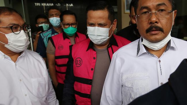 Komjak Dalami Jamuan Jaksa ke 2 Jenderal Tersangka Red Notice