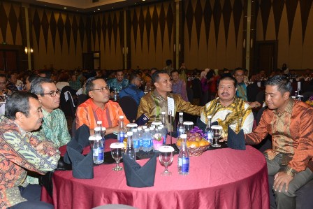 Bupati Bengkalis Hadiri Kenal Pamit Kapolda Riau Baru