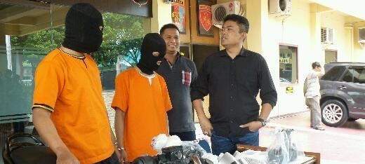 Alat Vital Ditikam dan Dubur 
